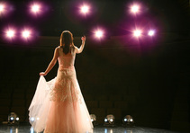 Singing Lessons Melbourne Lorraine Manifold
